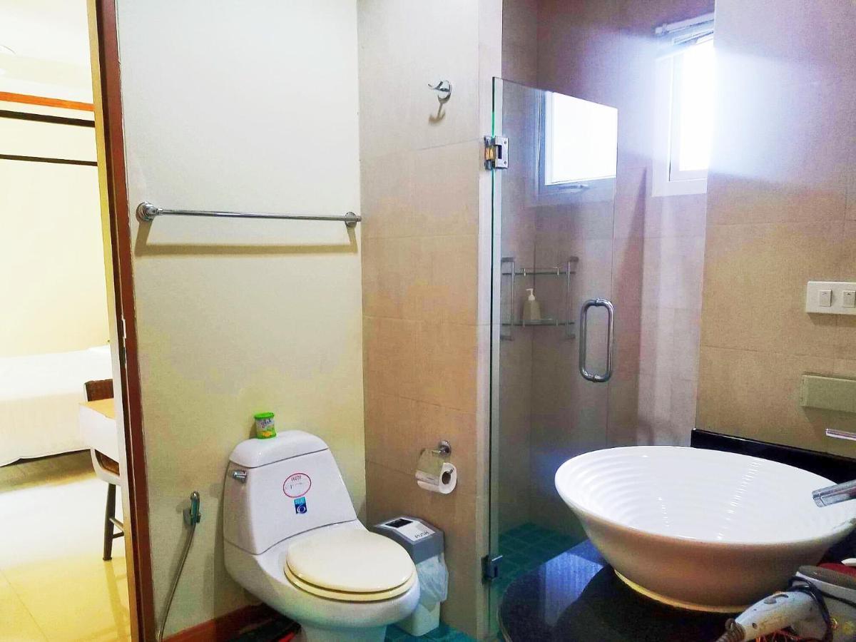 Karon Pool Villa 卡伦3卧泳池别墅 Exterior foto